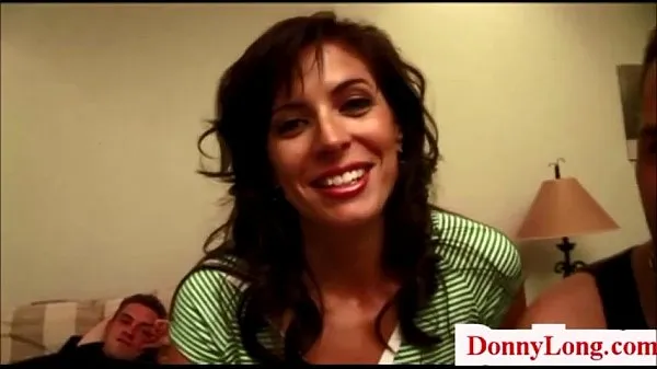 Donny Long le da a una milf de coño grande un gran creampie y una gran polla clips nuevos