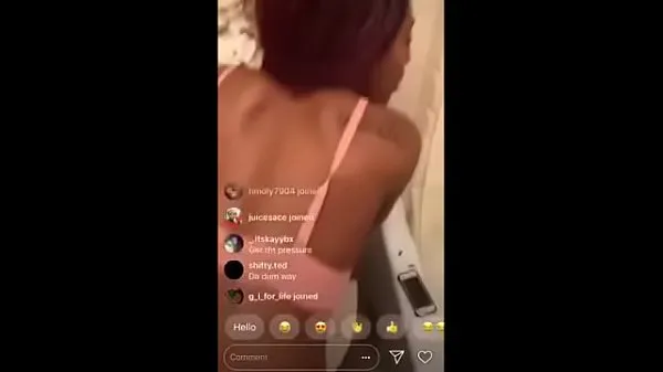 Hot IG: SUCKMYCLIQ 18 SOLO nuove clip