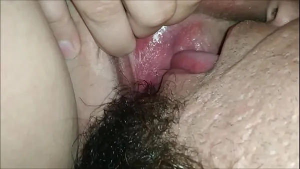 Gorące Momma's cunt licks her pussy to SQUIRTING ORGASMnowe klipy