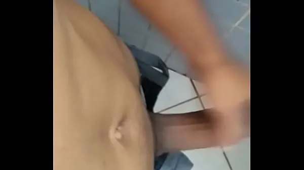 joven masturbándose clips nuevos