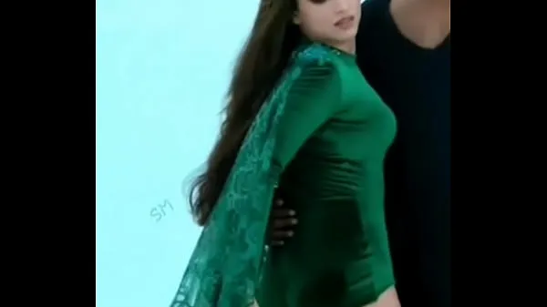 Tamanna Hot ass clips nuevos