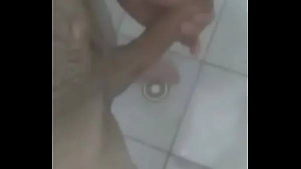 Καυτά handjob in the bath νέα κλιπ