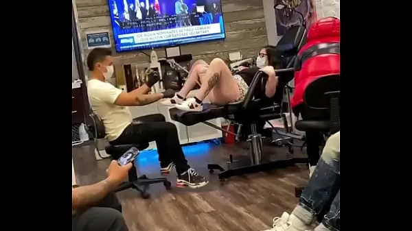 Il vient en tatouage vaginal nouveaux clips chauds