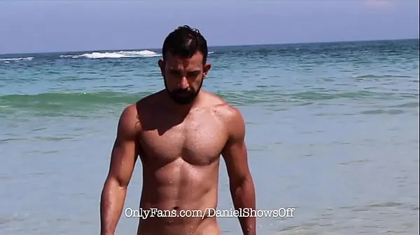 Nudist Beach - Nu ao ar livre novos clipes interessantes