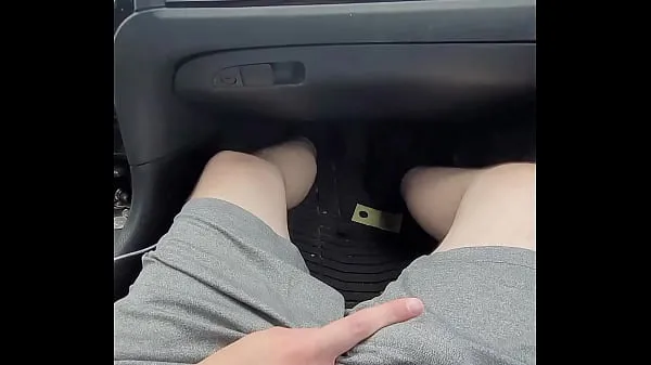 voiture publique branlette et éjaculation dans la bouche pipe nouveaux clips chauds