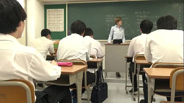 Горячие Замужняя учительница, которая промокает 10 раз в классе диплом, который не может произнести голос Мио Кимишимановые клипы