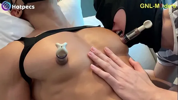 Hot Asian guy getting nipple sucked and played by 2 clips nuevos