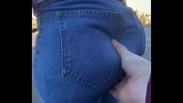 Jeans Fat Booty Tateando novos clipes interessantes