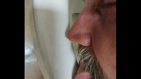 Bum Nate licks a toilet for my approval Clip mới hấp dẫn