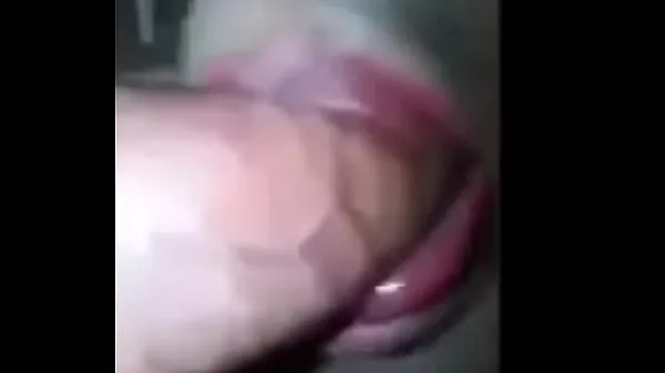 عرض Bitch goes off and sucks many cocks قصاصات جديدة