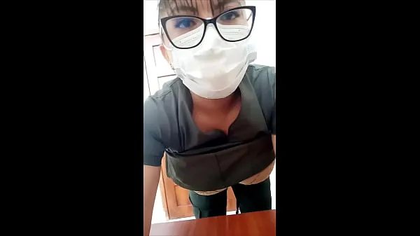 Hot video of the moment!! female doctor starts her new porn videos in the hospital office!! real homemade porn of the shameless woman, no matter how much she wants to dedicate herself to dentistry, she always ends up doing homemade porn in her free time new Clips