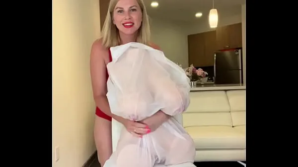 La belleza de pechos exuberantes Nicole es mi nueva muñeca sexual clips nuevos